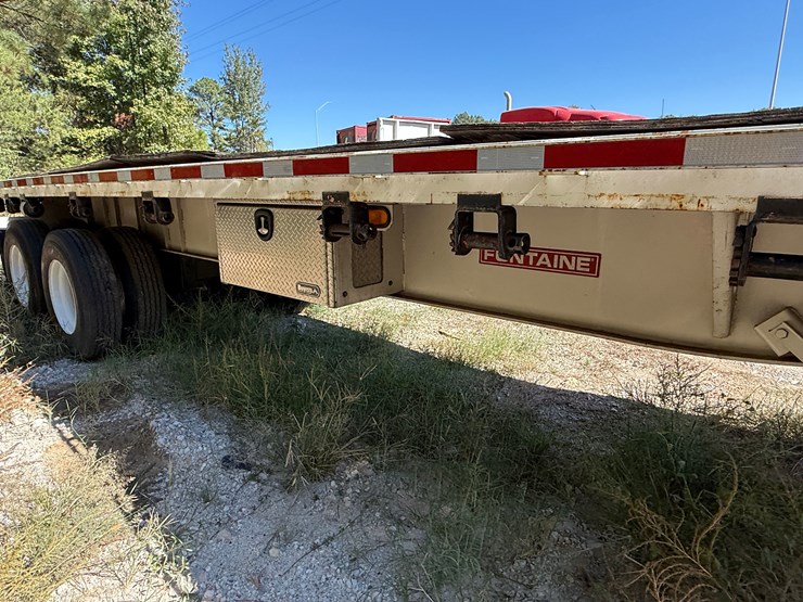 2005-fontaine-37-ft-x-102-in-t/a-flatbed-piggyback-trailer-image-6