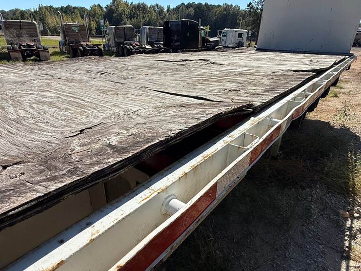 2005-fontaine-37-ft-x-102-in-t/a-flatbed-piggyback-trailer-image-8