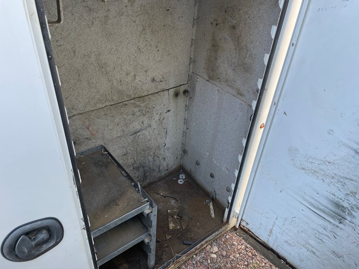 #3751-•-imt-service-truck-box-image-17