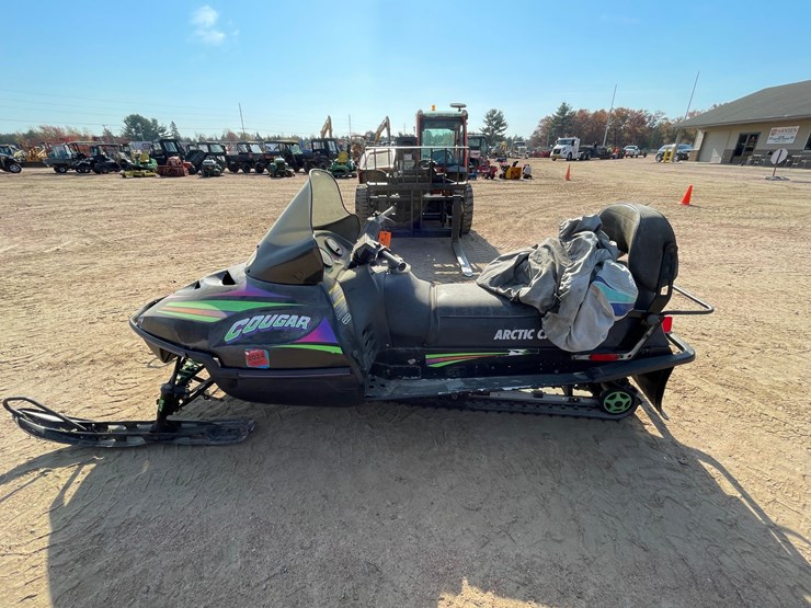 #1912-•-1996-arctic-cat-cougar-snowmobile-image-8