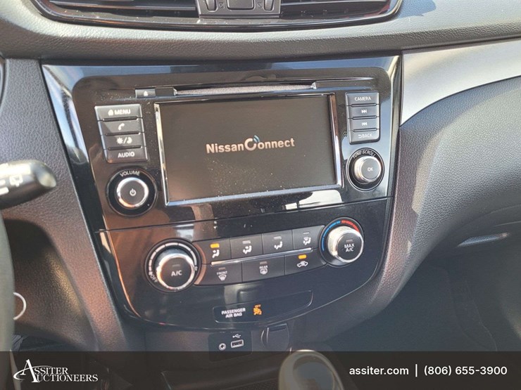 2020-nissan-rogue-image-13