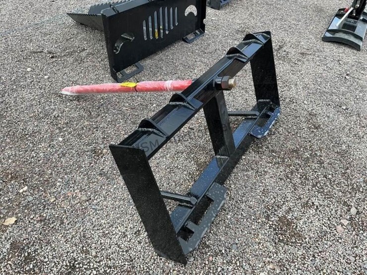 2026-giyi-hay-spear-for-skid-steer-image-3