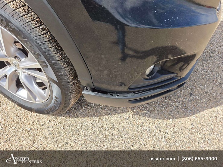 2015-toyota-highlander-xle-image-5