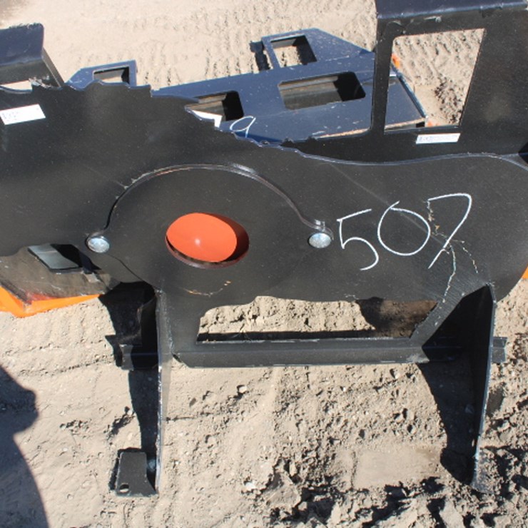 #507 • 3/8 in ar500 steel boar shooting target with heart flapper