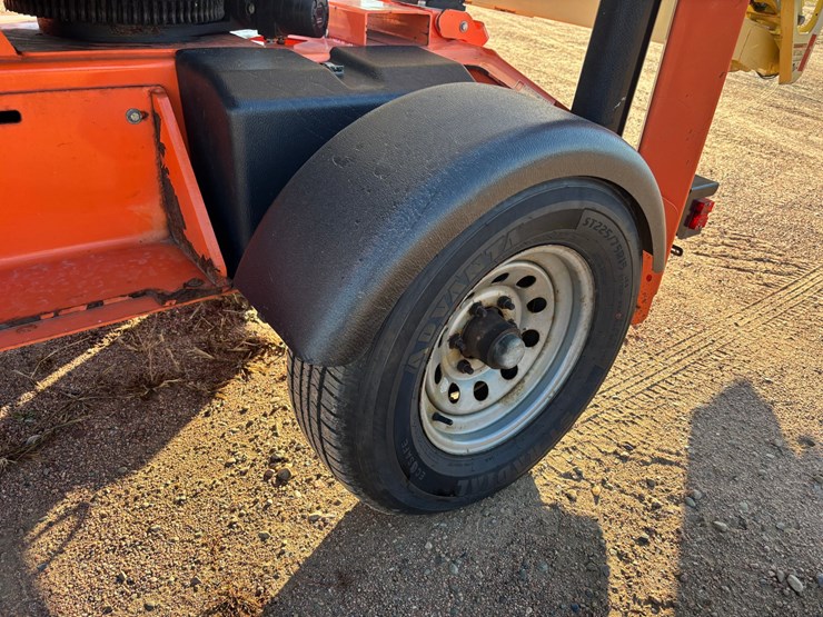 #1887-•-2017-jlg-t500j-towable-basket-lift-image-7