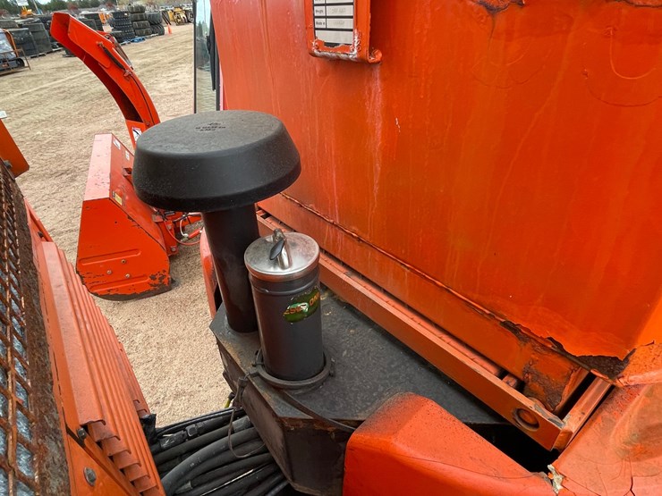 #1018-•-holder-c9.88h-articulated-tractor-with-snow-blower-image-51