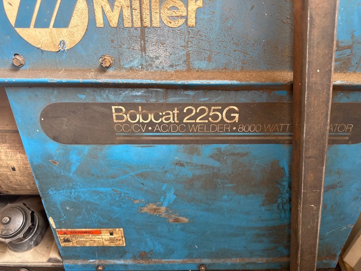 #6986-•-miller-bobcat-225g-welder-generator-with-onan-performer-16-xsl-engine-image-7