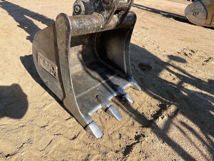 #1900-•-yanmar-vio-35-mini-backhoe-image-18