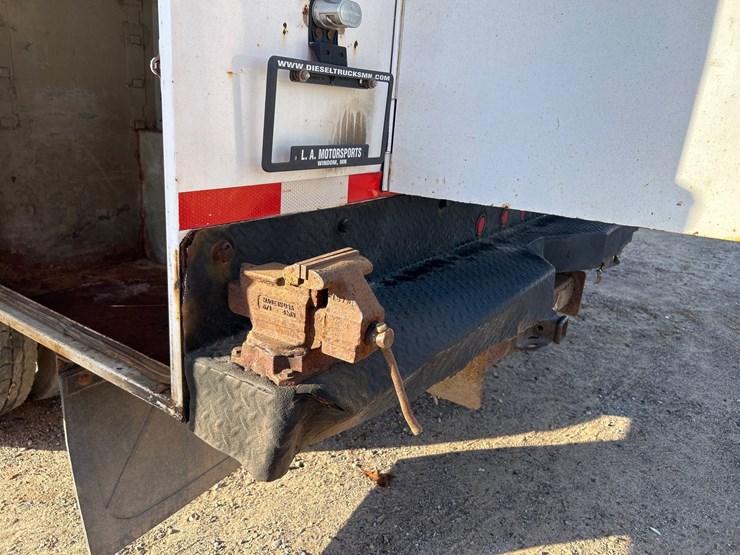 #6901-•-2011-ram-5500-heavy-duty-service-truck-(has-wi-title)-image-21