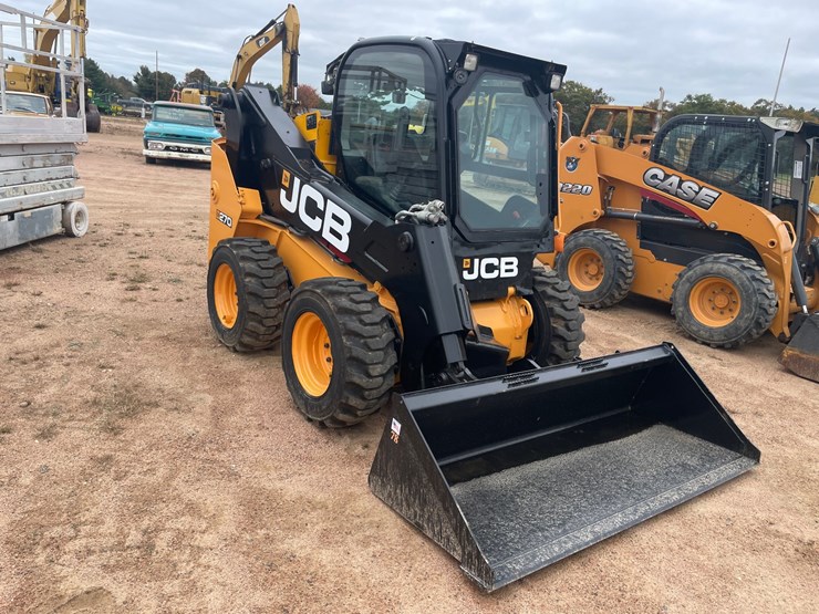 #1077-•-2021-jcb-270-t4-skid-steer-image-15