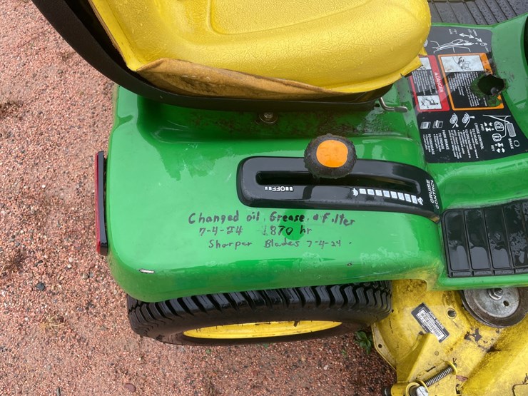#1010-•-john-deere-gt245-riding-lawn-mower-image-50