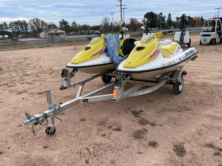 #1028-•-(2)-bombardier-sea-doo-jet-ski-with-triton-trailer-(no-registration-card)-image-1