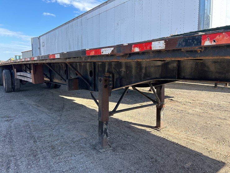 #6915-•-2010-transcraft-tl-2000h-48'-flatbed-trailer-(wi-title-in-delay)-image-19