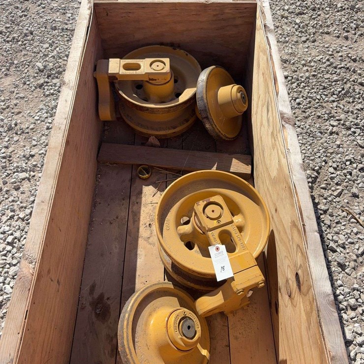 1 Set of New Track Idlers for Cat Skid Steer