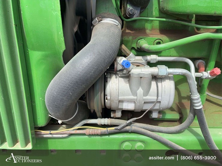 1980-john-deere-4440-image-26