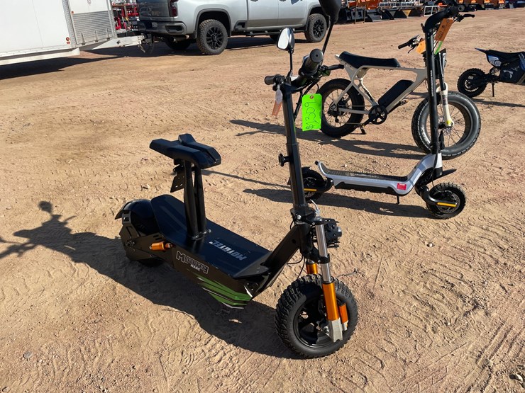#1036-•-2025-mototec-mars-60-volt-electric-scooter-image-3