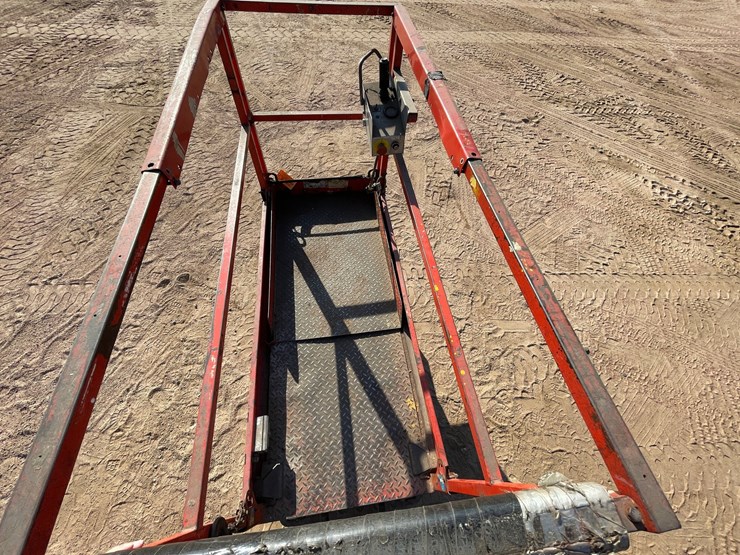 #1908-•-skyjack-sj113-3219-electric-scissor-lift-image-17