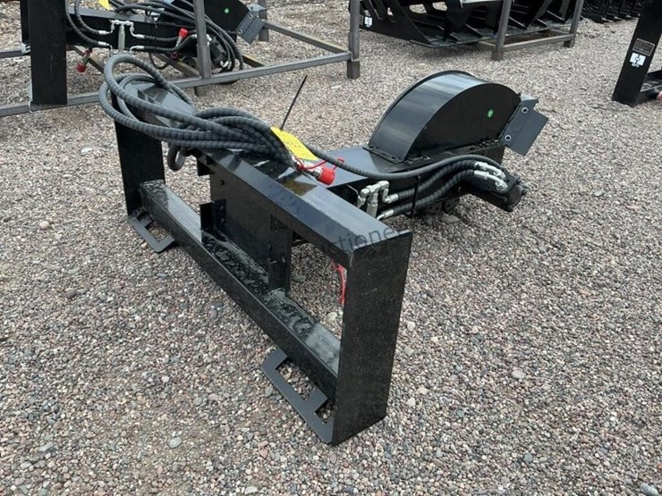 2026-giyi-stump-grinder-for-skid-steer-image-1