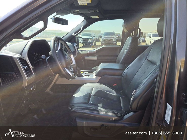 2020-ford-f150-xl-image-13