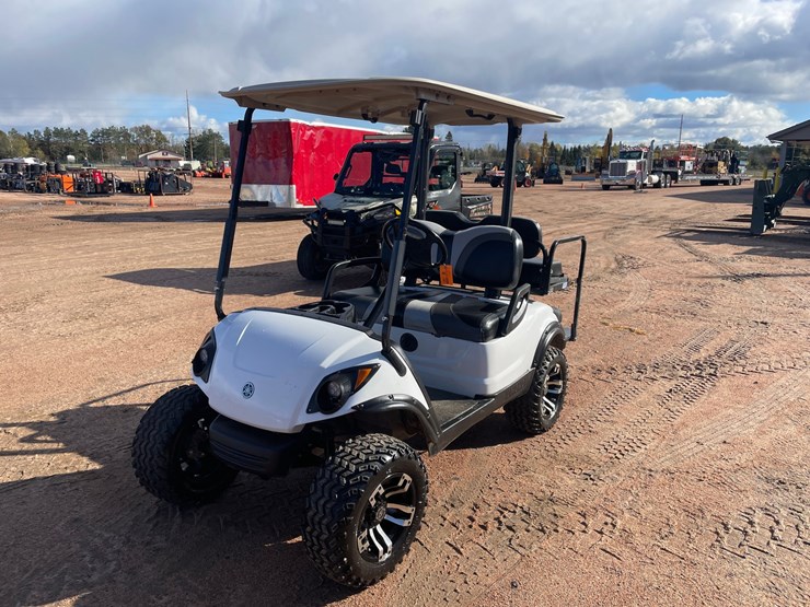 #1033-•-2015-yamaha-ydrex5-electric-golf-cart-image-1