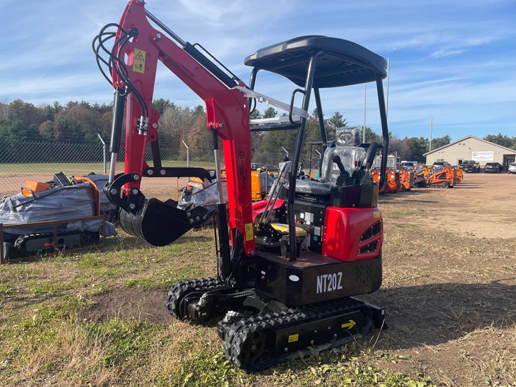 #3222-•-2026-cfg-nt20z-mini-excavator-image-1