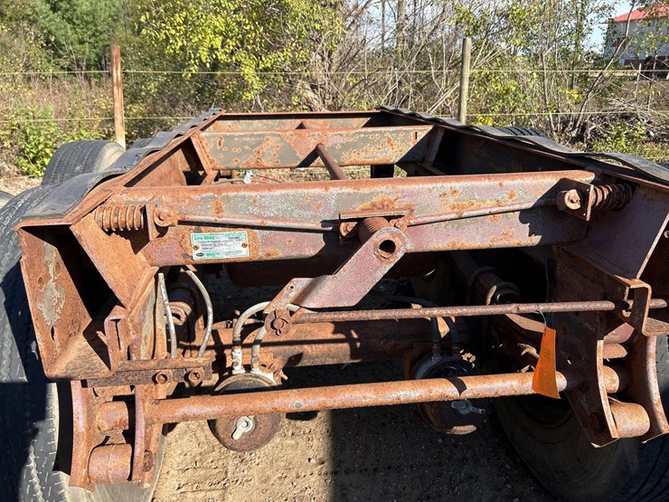#6921-•-lite-slide-tandem-axle-trailer-slider-assembly-image-5