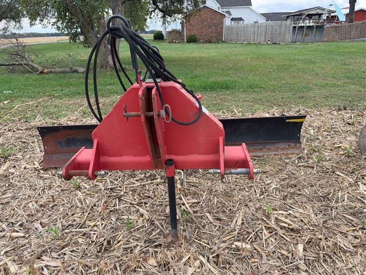 bushog-model-160-12ft-3pt-blade,-hyd.-angle,-tilt,-and-swing,-s/n--12-10360-image-3
