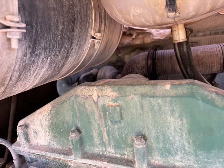 #1884-•-1998-volvo-l120c-wheel-loader-image-21