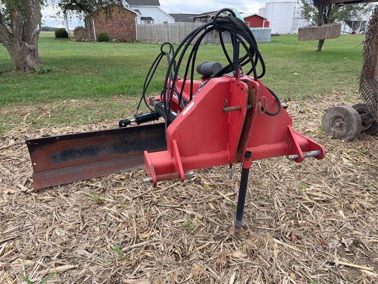 bushog-model-160-12ft-3pt-blade,-hyd.-angle,-tilt,-and-swing,-s/n--12-10360-image-2