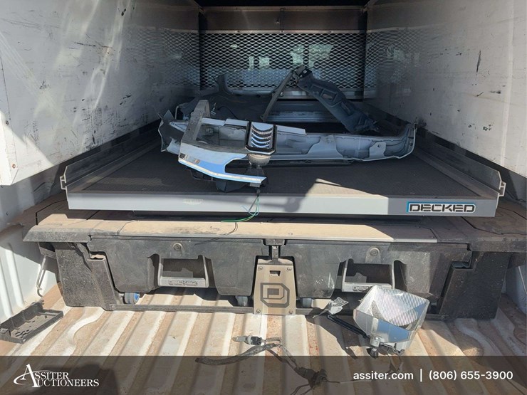 2024-ford-f350-image-14