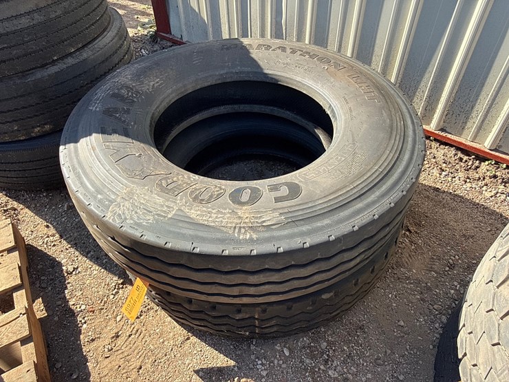 #6977-•-(2)-goodyear-marathon-lht-11r22.5-commercial-truck-tires-image-1