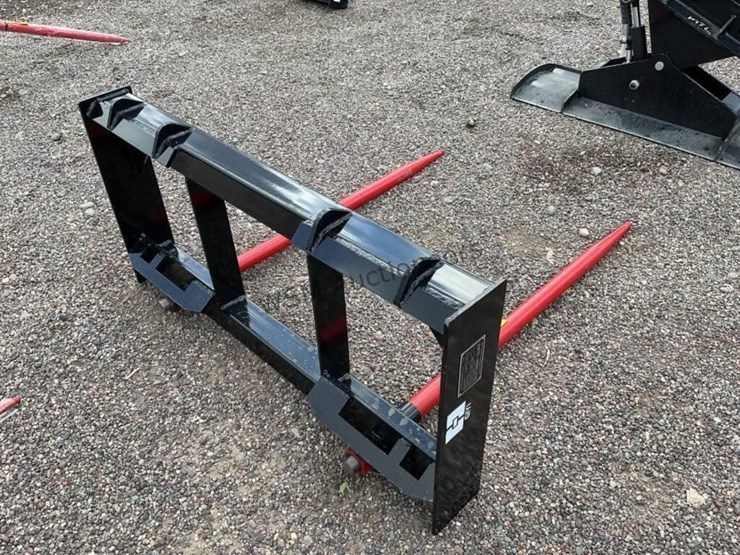 2026-giyi-bale-fork-for-skid-steer-image-2