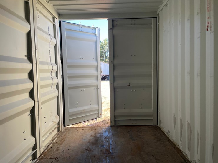 #3750-•-2026-40'-high-cube-storage-container-image-13
