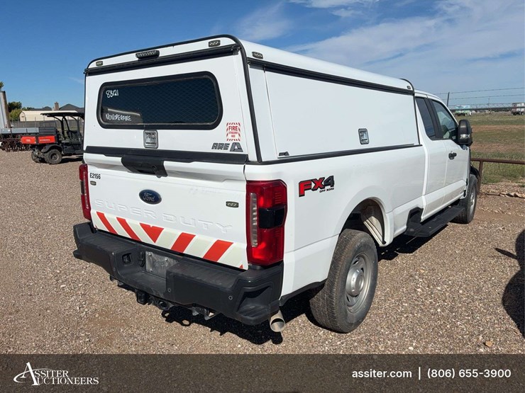 2024-ford-f350-image-7