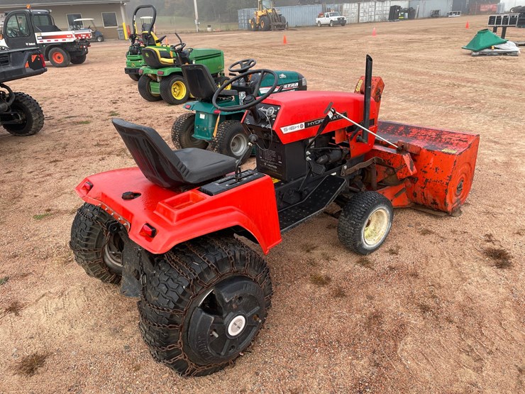 #1013-•-ariens-s-16h-hydrostatic-tractor-with-snowblower-image-5