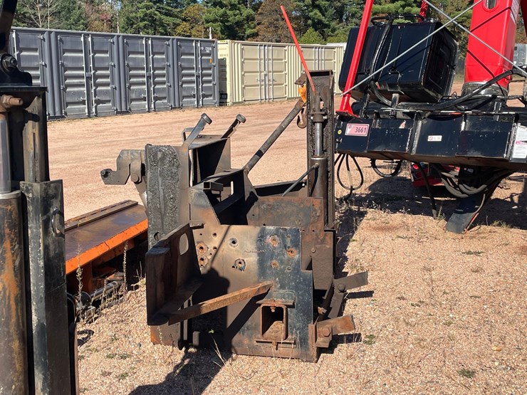 #3757-•-front-plow-mount-cut-off-image-2
