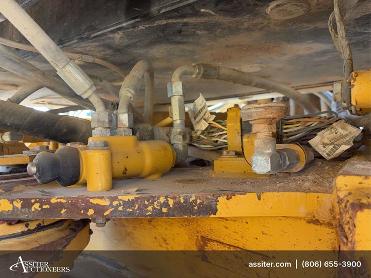 2012-caterpillar-950k-image-29