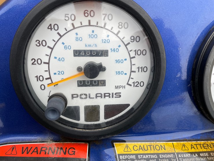 #1928-•-2002-polaris-edge-800-(no-reg.-card-sells-with-bill-of-sale-only)-image-11