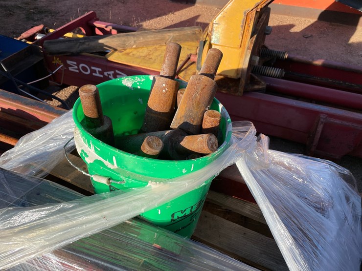 #3743-•-mohawk-heavy-equipment-(2)-post-lift-image-12