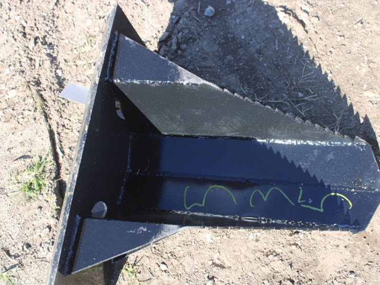 #535-•-mini-skid-steer-tree-spade-image-1