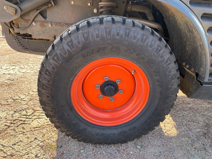 #1067-•-2019-bobcat-toolcat-5600-image-12