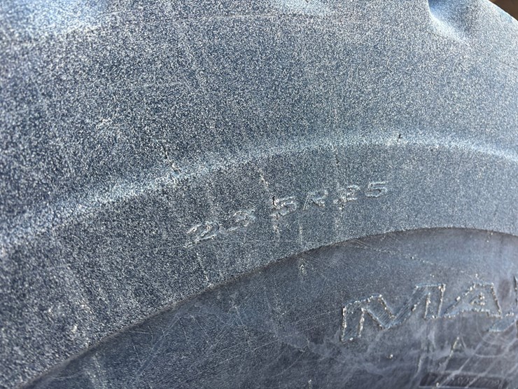 #1884-•-1998-volvo-l120c-wheel-loader-image-4