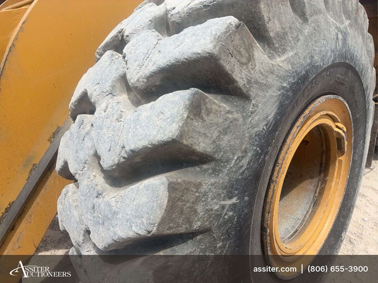 caterpillar-966k-image-35