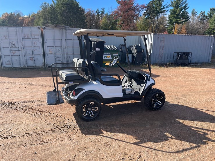 #1033-•-2015-yamaha-ydrex5-electric-golf-cart-image-11