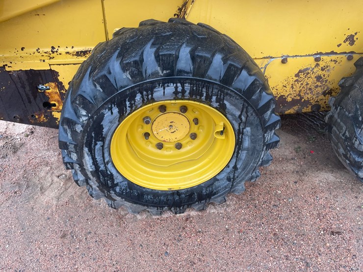 #1852-•-john-deere-317-skid-steer-image-23