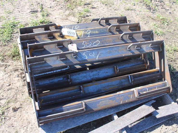#517-•-skid-steer-attach-frame-image-1