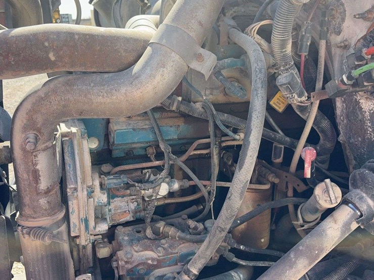 1998-international-4700-day-cab-truck,-121,834-miles,-single-axle,-255/70r22.5-tires,-dt466e-engine,-gooseneck-ball-hitch,-automatic-transmission-vin#-1hsscaan4wh551789-image-28