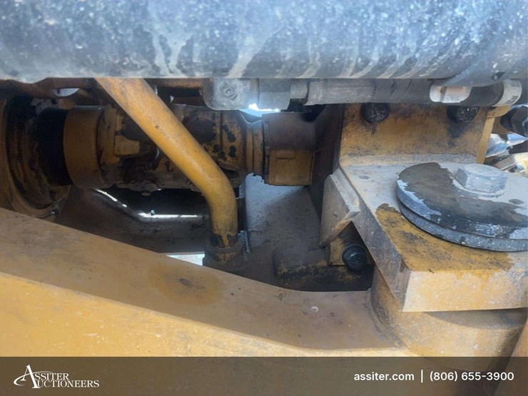 caterpillar-966k-image-29