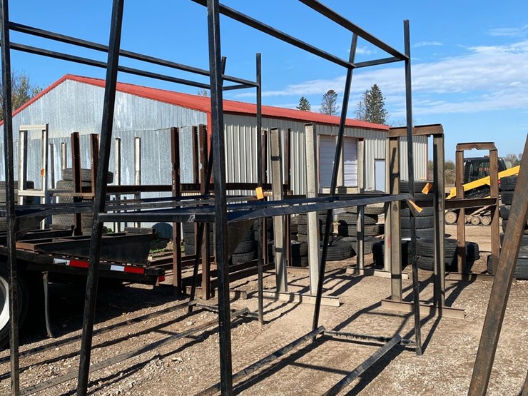 #6952-•-welded-steel-tire-rack-frame-image-3