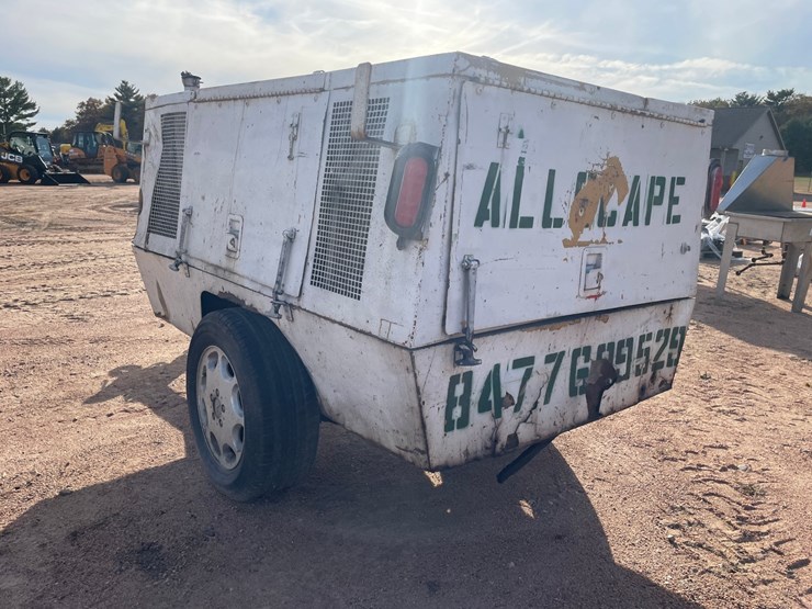 #1896-•-sullair-185-towable-air-compressor-image-7